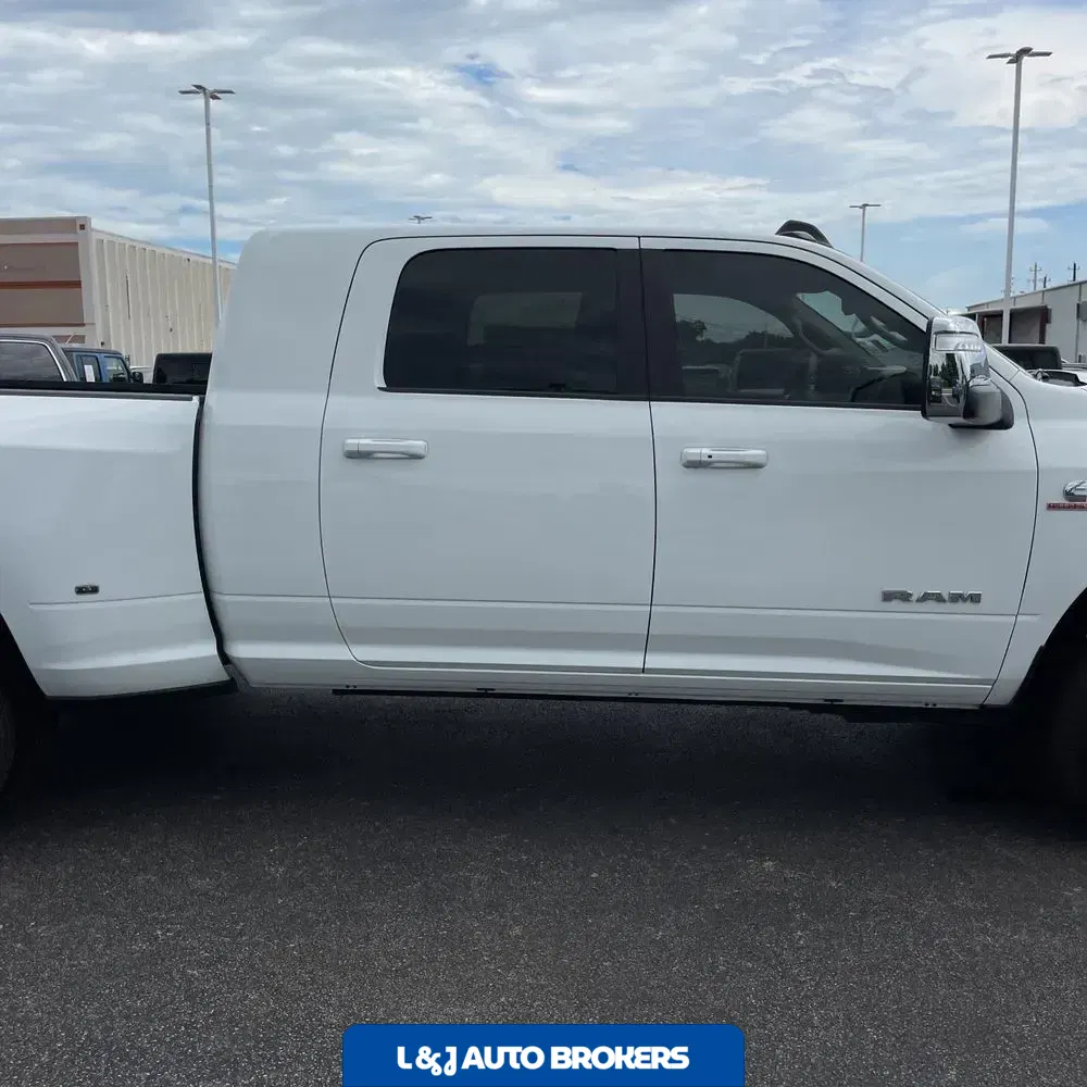 2024 Ram 3500 Laramie