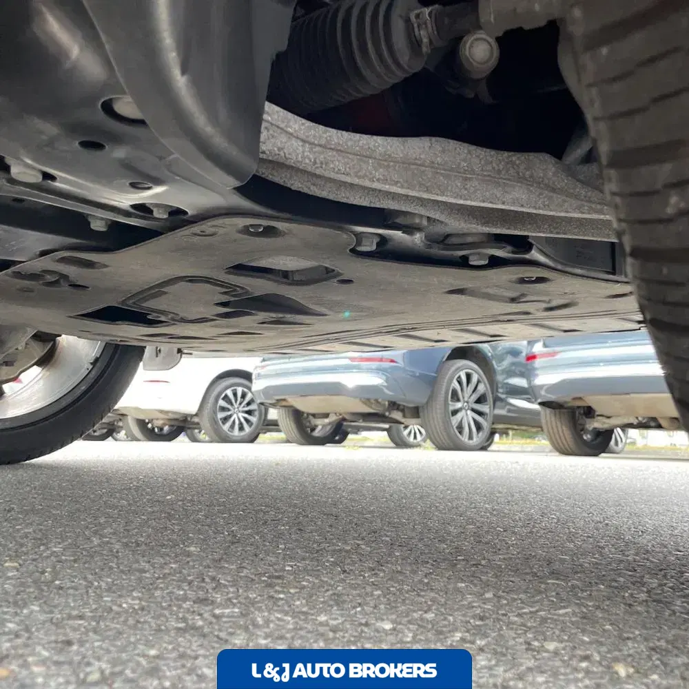 2023 Volvo XC90 T8 - Plus