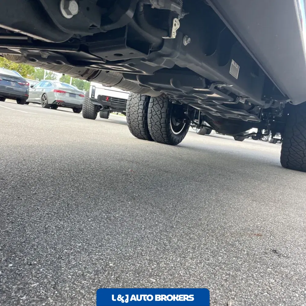 2024 Ford F-350 Super Duty Platinum