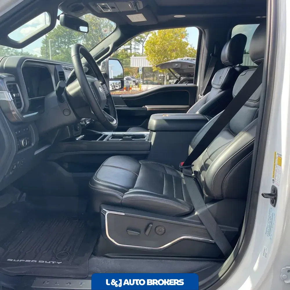 2024 Ford F-350 Super Duty Platinum
