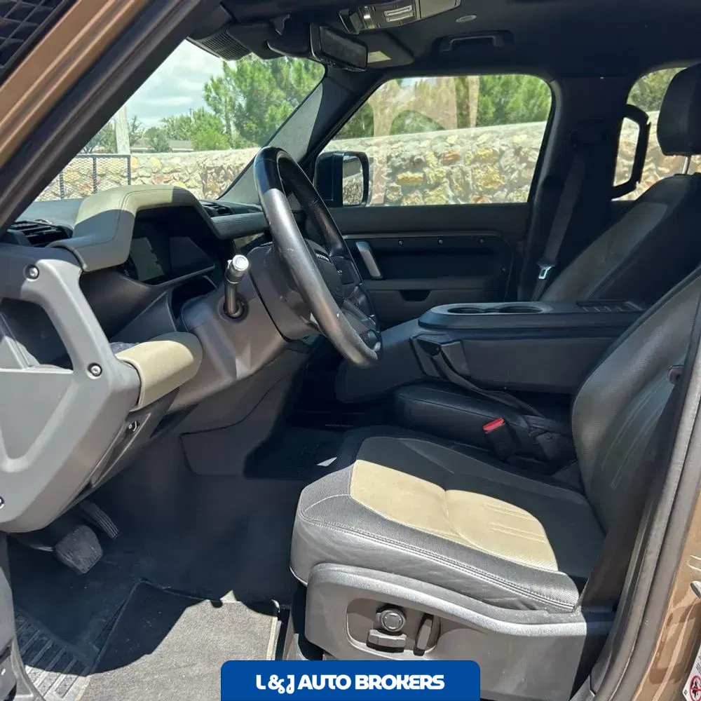 2021 Land Rover Defender 110 X-Dynamic HSE