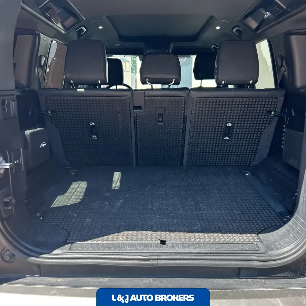 2021 Land Rover Defender 110 X-Dynamic HSE