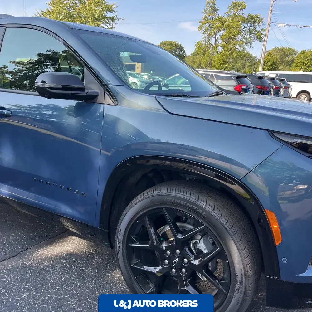 2024 Chevrolet Traverse RS