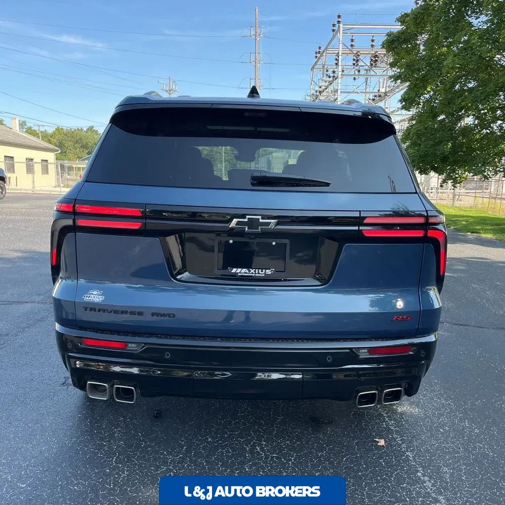 2024 Chevrolet Traverse RS