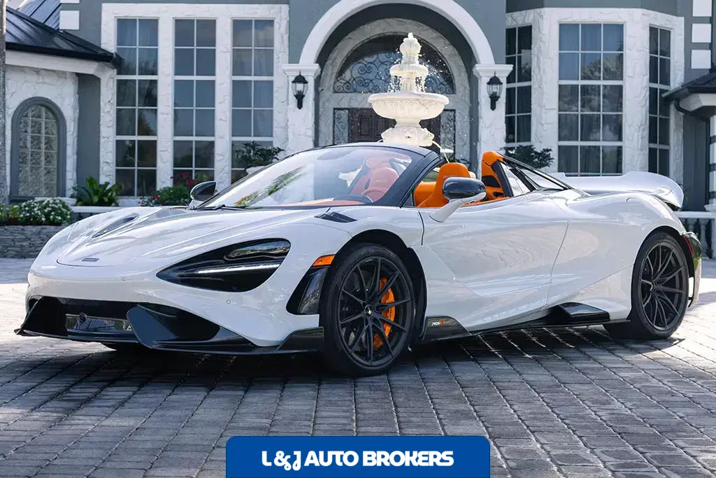 2022 McLaren 765LT Spider