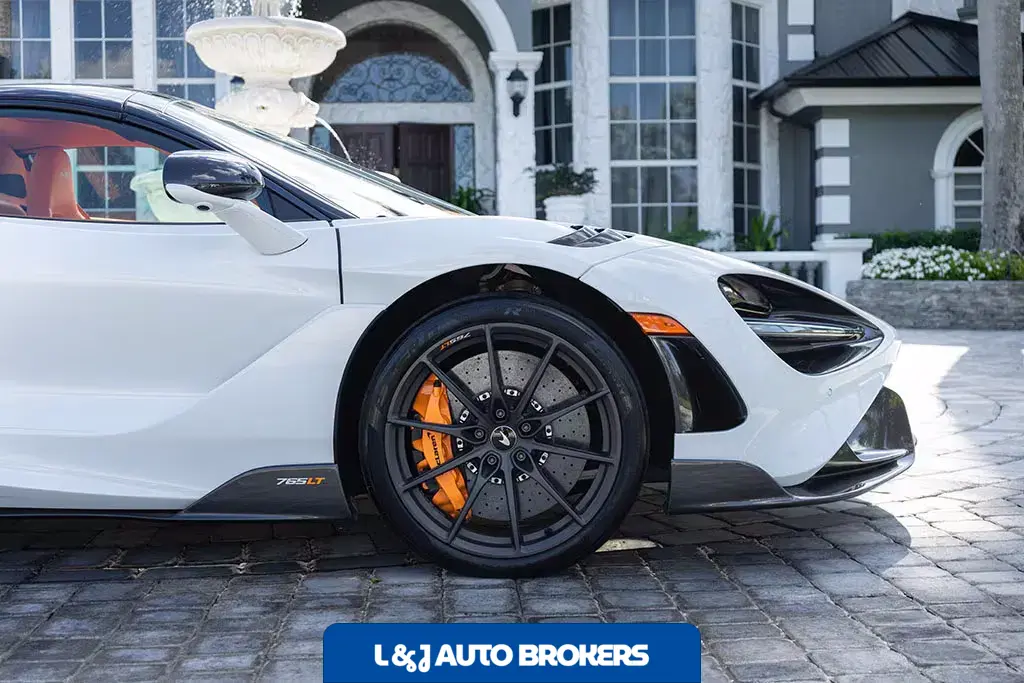 2022 McLaren 765LT Spider