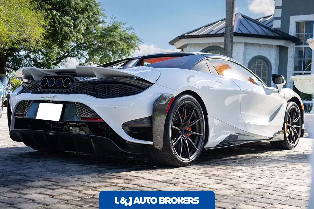 2022 McLaren 765LT Spider