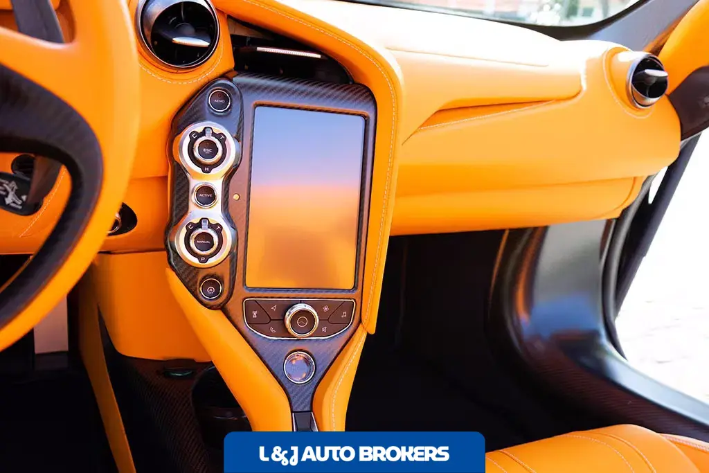 2022 McLaren 765LT Spider