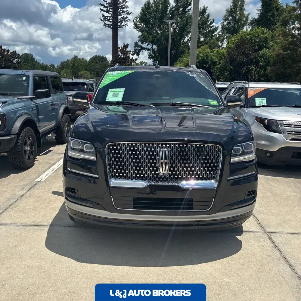 2024 Lincoln Navigator Premiere