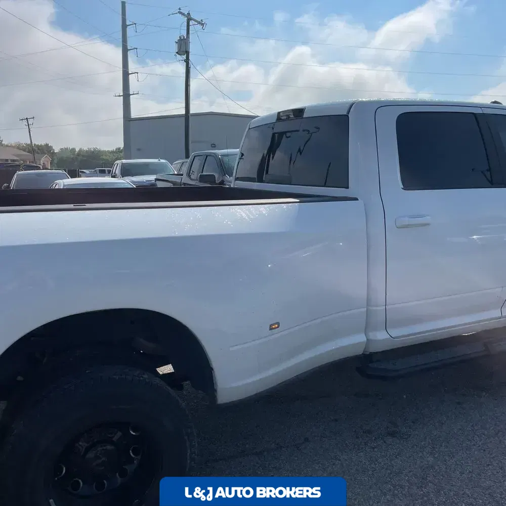 2024 Ram 3500 Laramie