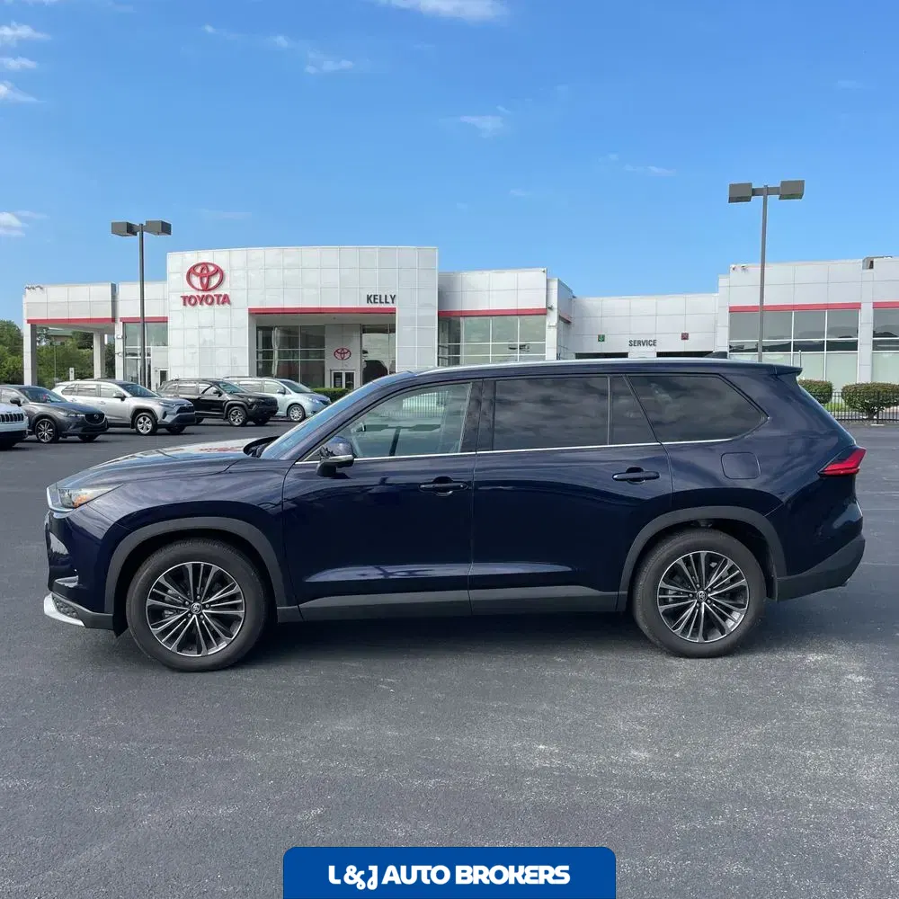 2024 Toyota Grand Highlander Hybrid MAX Platinum