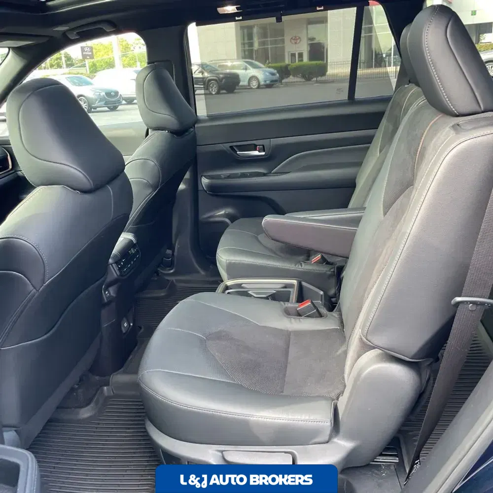 2024 Toyota Grand Highlander Hybrid MAX Platinum