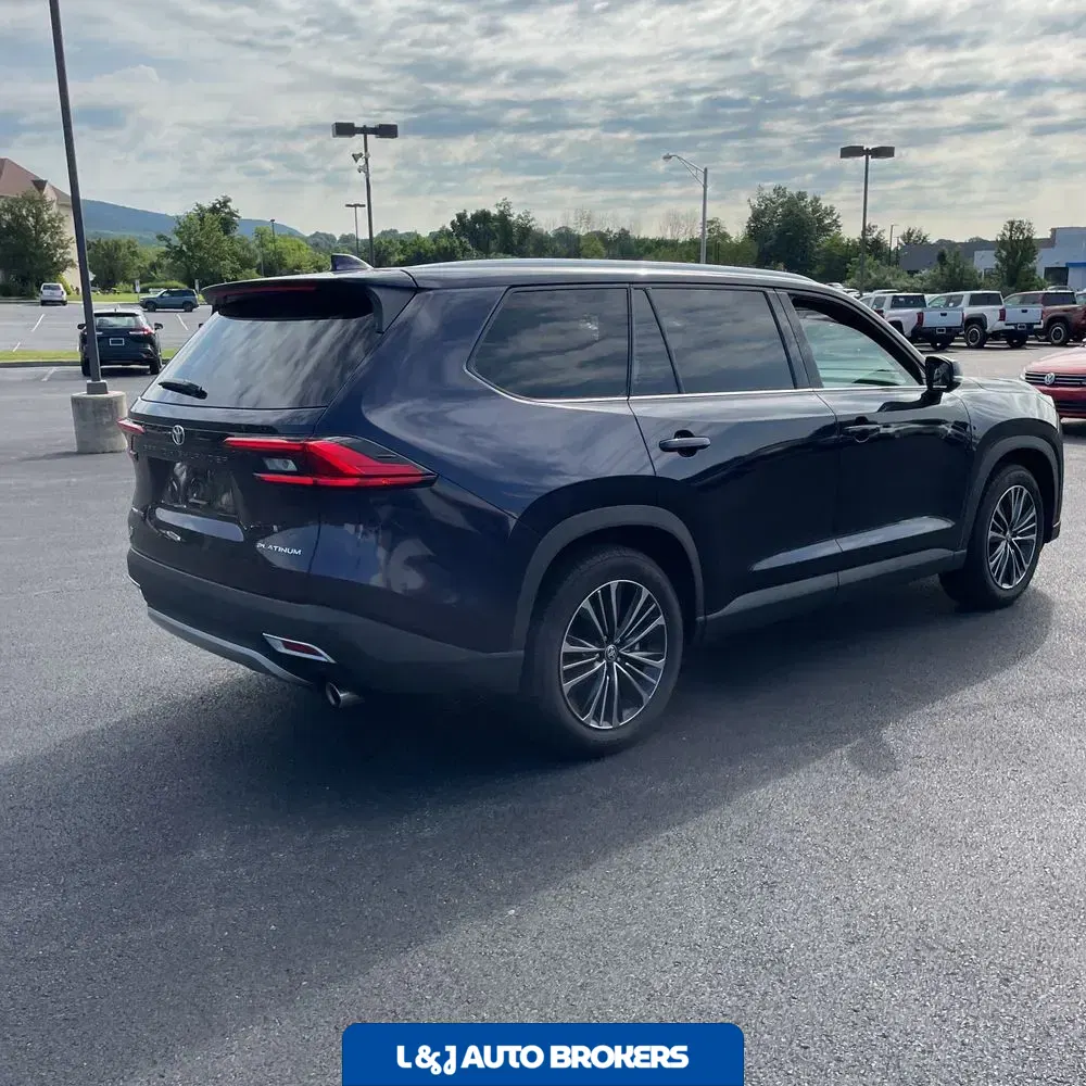 2024 Toyota Grand Highlander Hybrid MAX Platinum