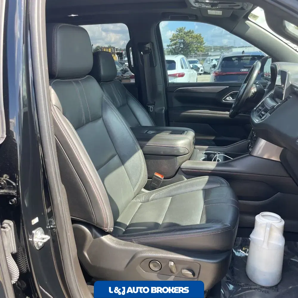 2021 Chevrolet Suburban RST