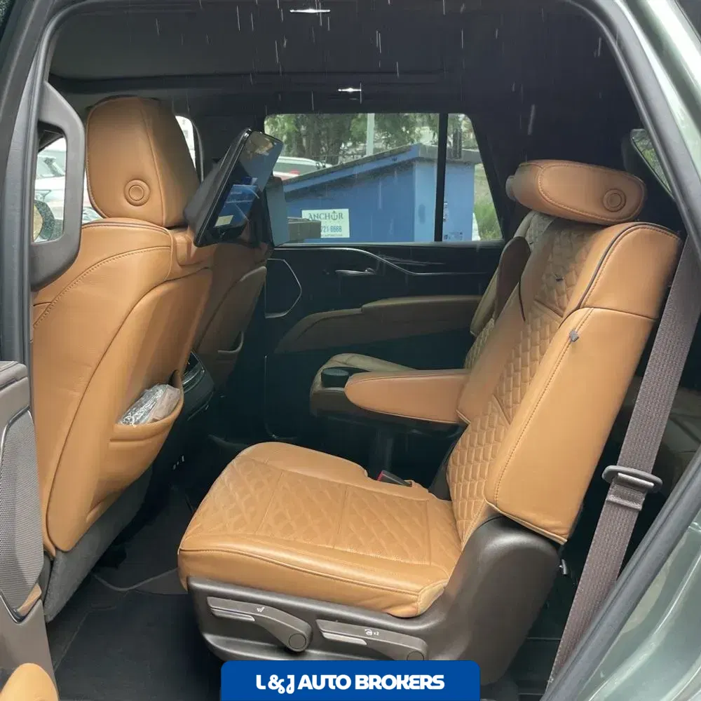2023 Cadillac Escalade Premium Luxury