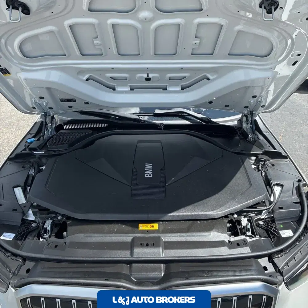 2025 BMW i5 xDrive40