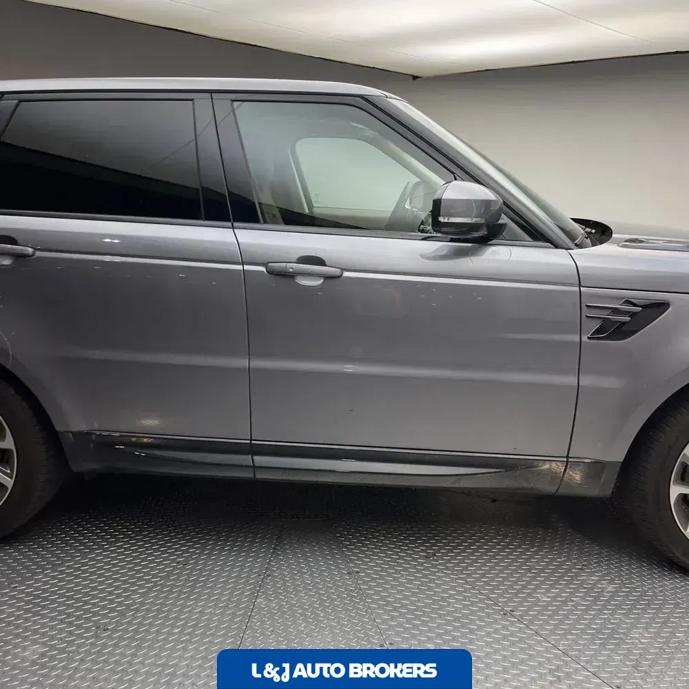 2022 Land Rover Range Rover Sport HSE Silver Edition
