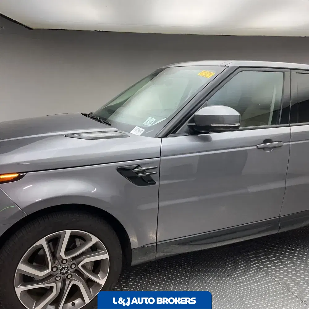 2022 Land Rover Range Rover Sport HSE Silver Edition