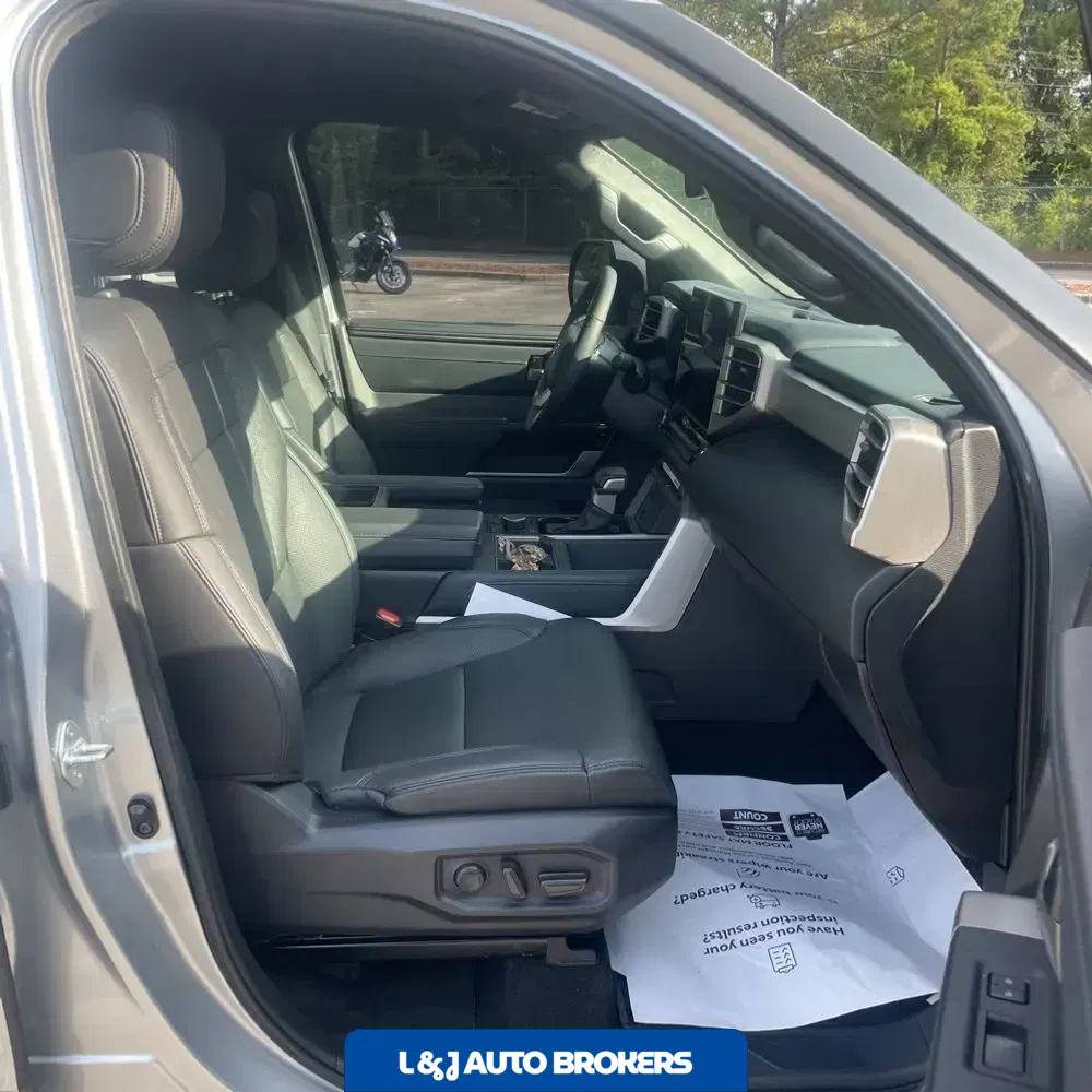 2025 Toyota Tundra Limited HV