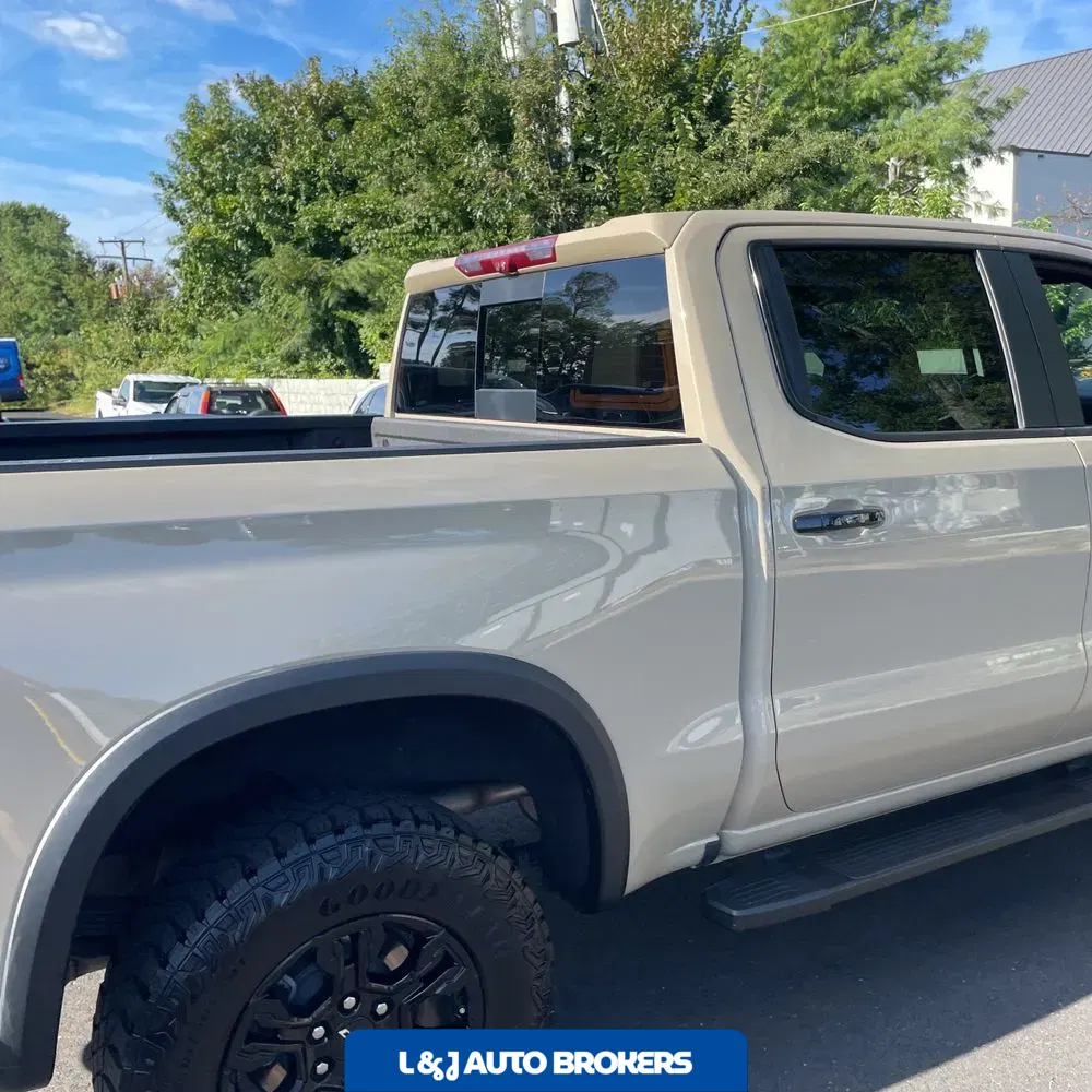 2023 Chevrolet Silverado 1500 ZR2