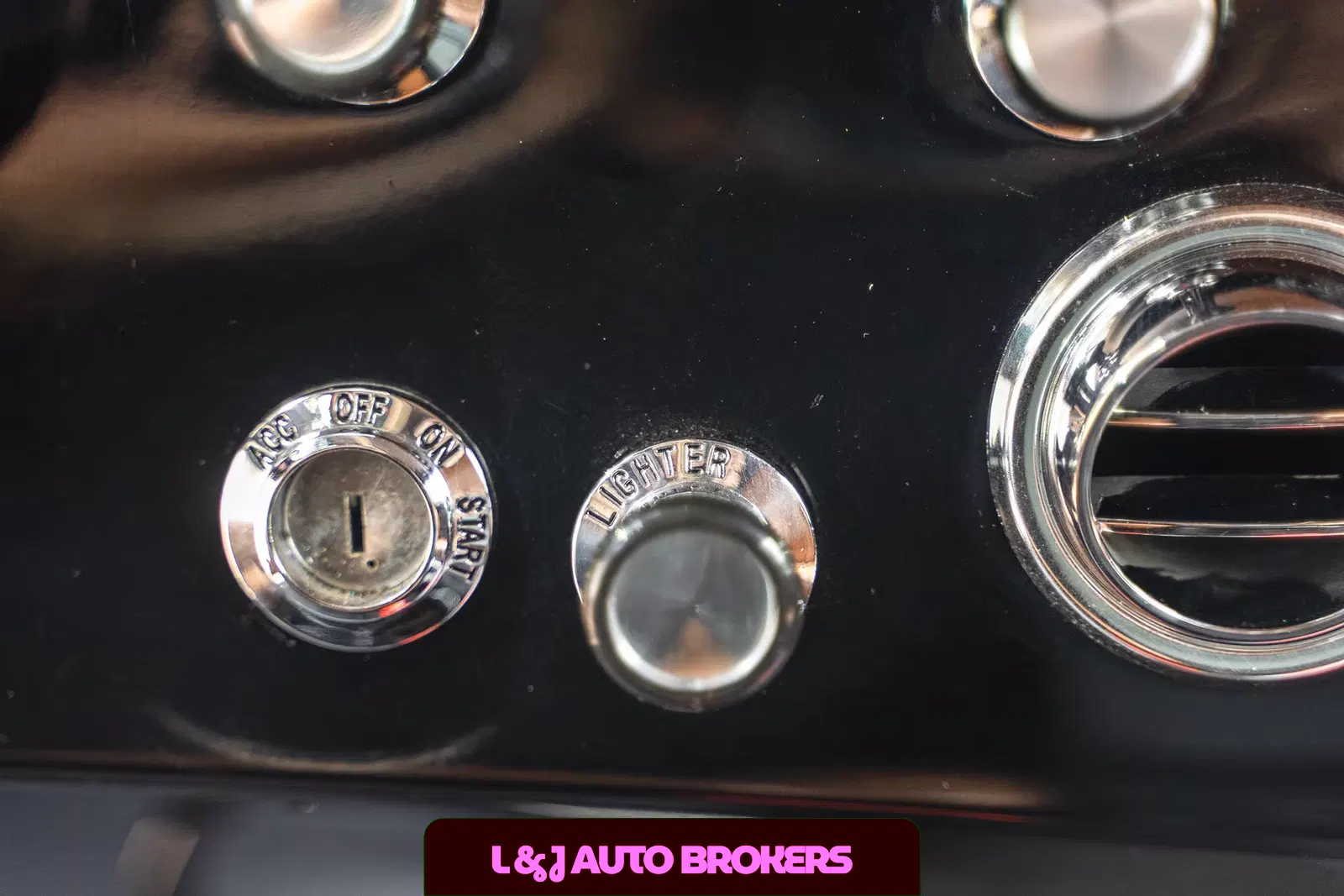 1973 Ford Bronco Restomod