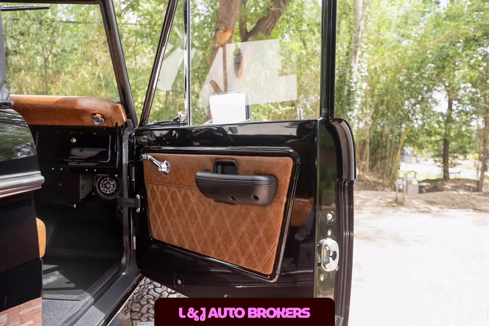 1973 Ford Bronco Restomod