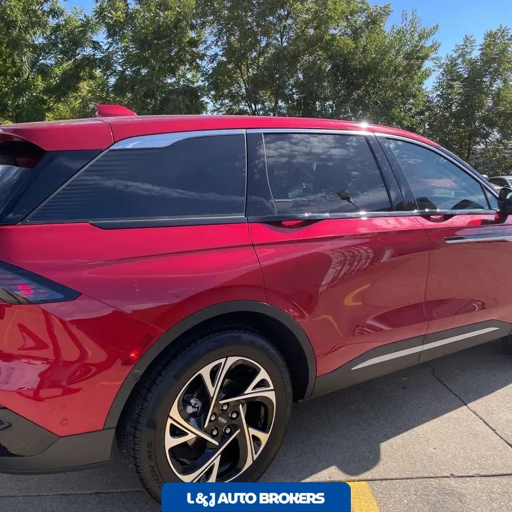 2024 Lincoln Nautilus Hybrid Premiere