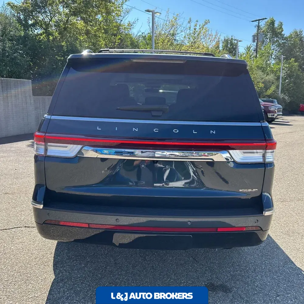 2024 Lincoln Navigator Reserve