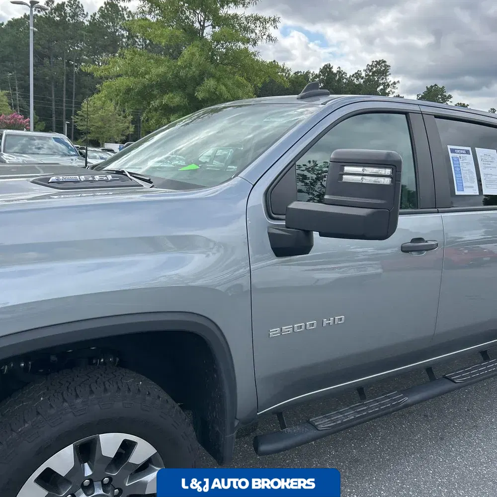 2024 Chevrolet Silverado 2500HD Custom
