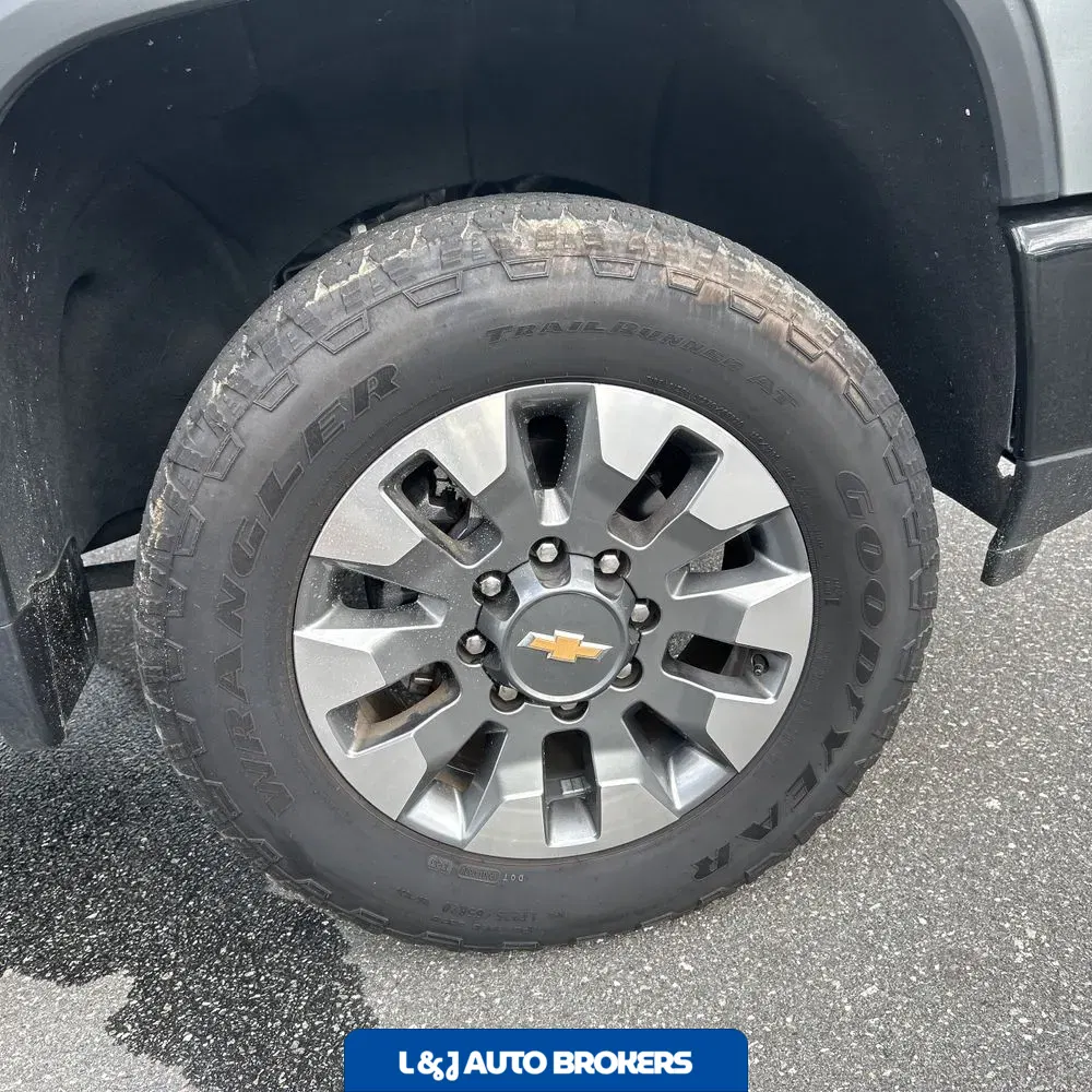 2024 Chevrolet Silverado 2500HD Custom