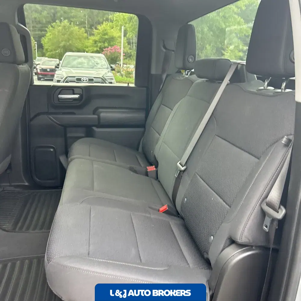 2024 Chevrolet Silverado 2500HD Custom