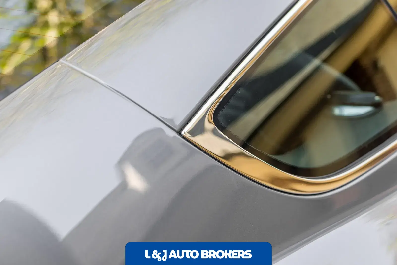 2009 Aston Martin DBS 6-Speed