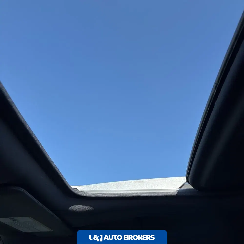 2024 Toyota Sienna XSE 7-Passenger