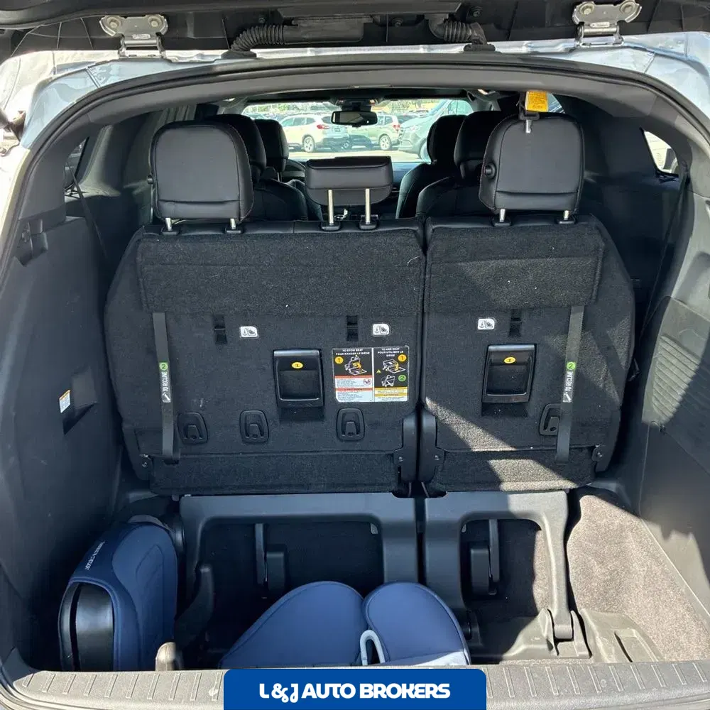 2024 Toyota Sienna XSE 7-Passenger