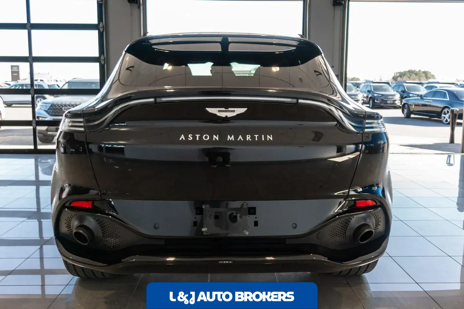 2021 Aston Martin DBX