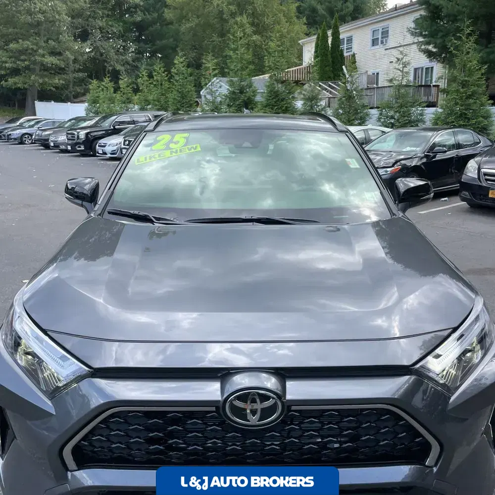 2025 Toyota RAV4 Plug-in Hybrid XSE