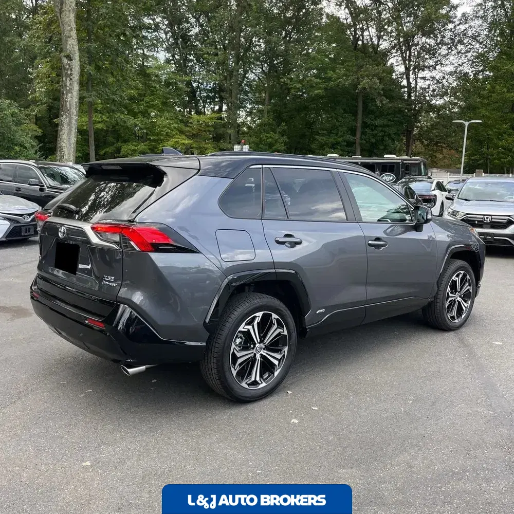 2025 Toyota RAV4 Plug-in Hybrid XSE