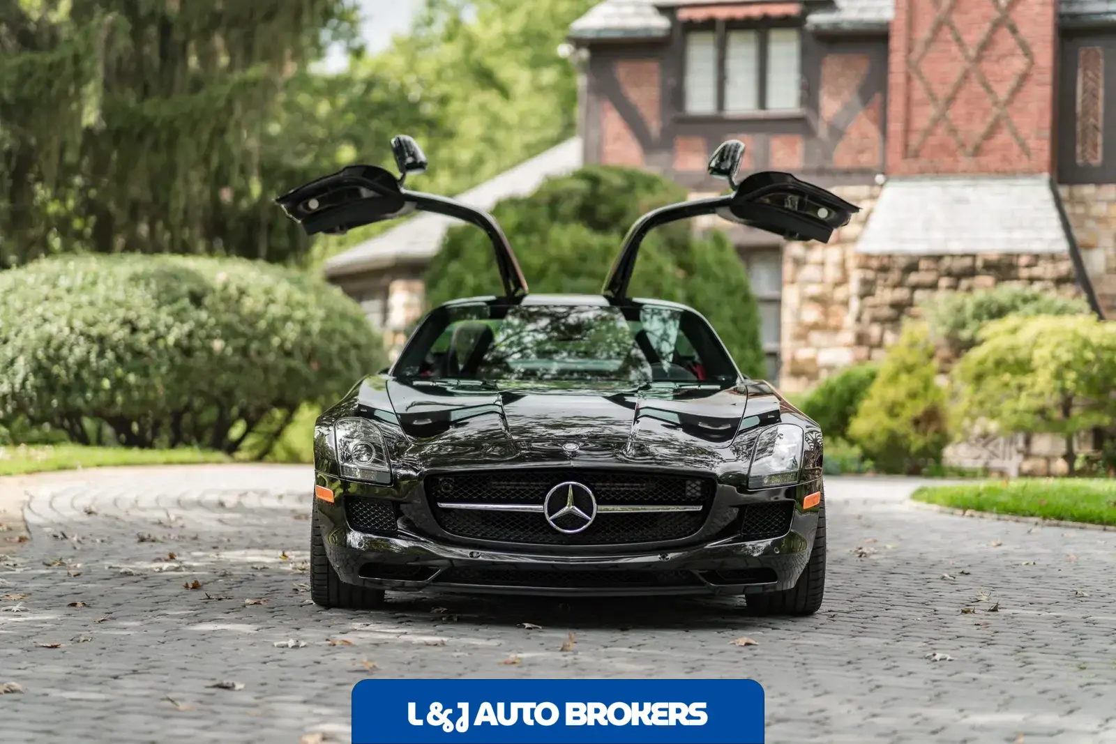 2013 Mercedes-Benz SLS AMG GT Coupe