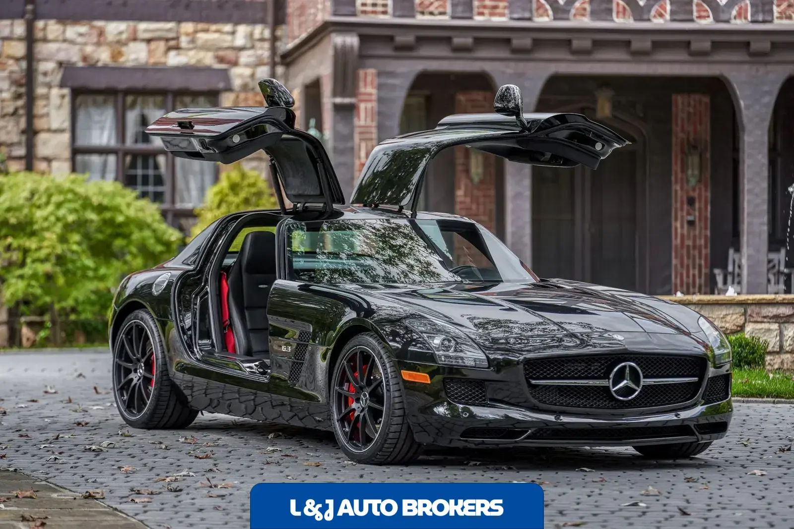 2013 Mercedes-Benz SLS AMG GT Coupe