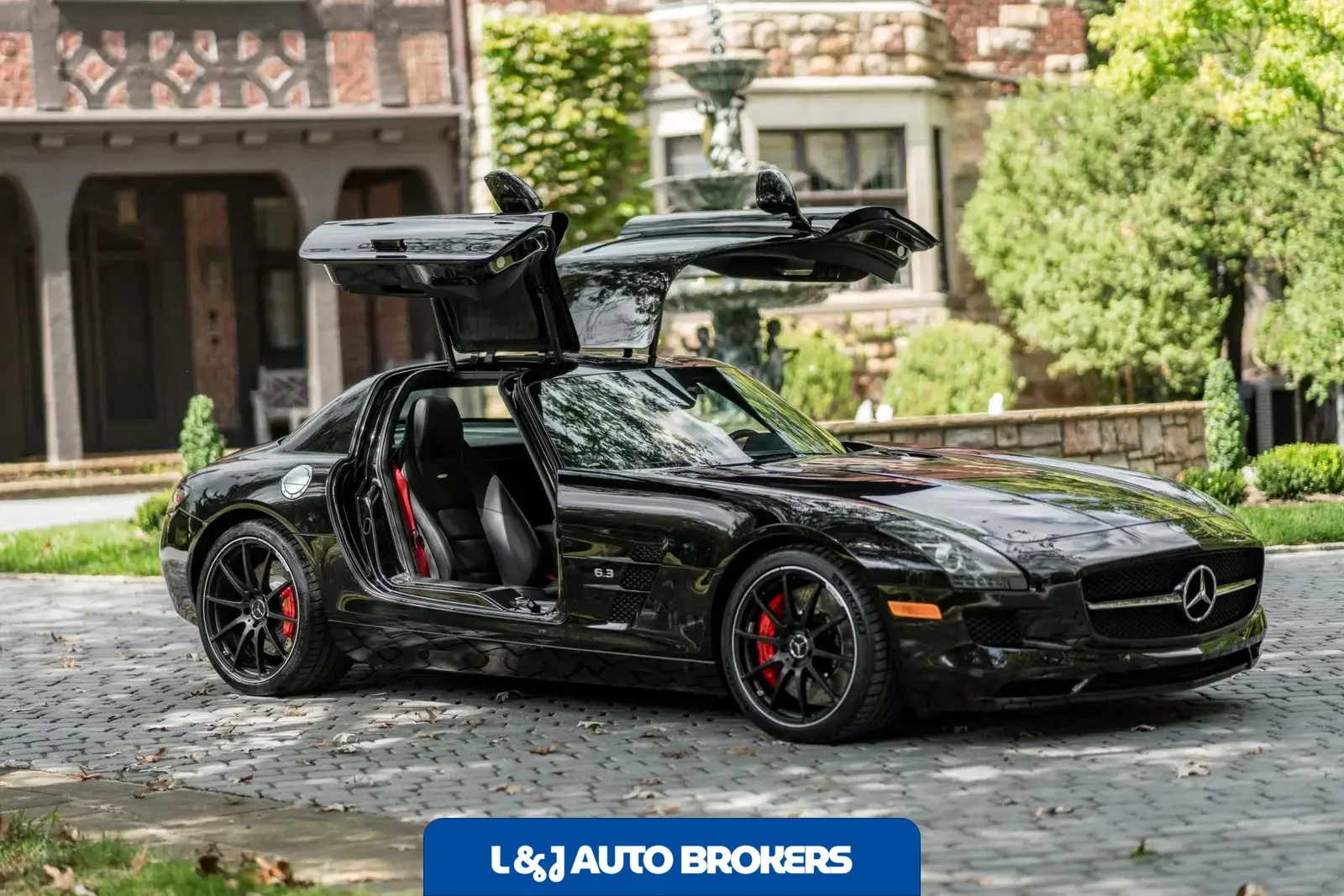 2013 Mercedes-Benz SLS AMG GT Coupe