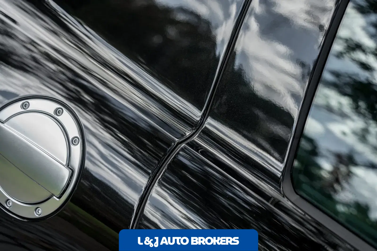 2013 Mercedes-Benz SLS AMG GT Coupe