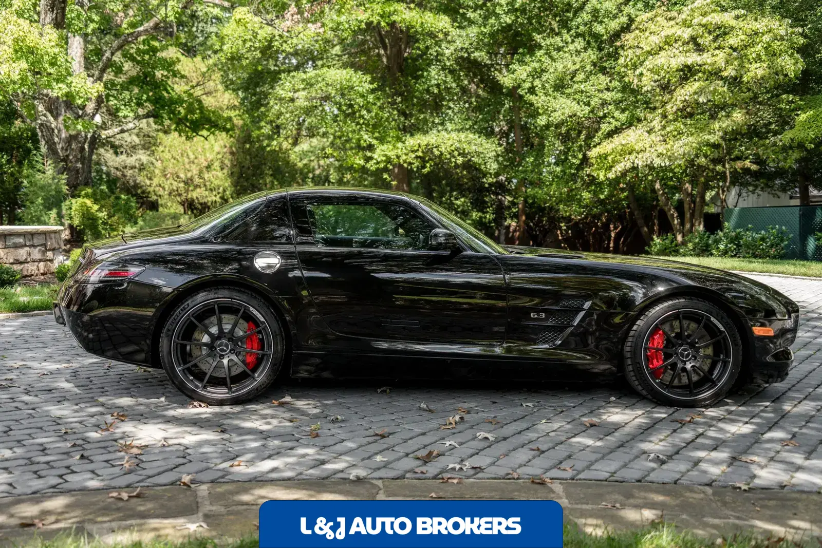 2013 Mercedes-Benz SLS AMG GT Coupe