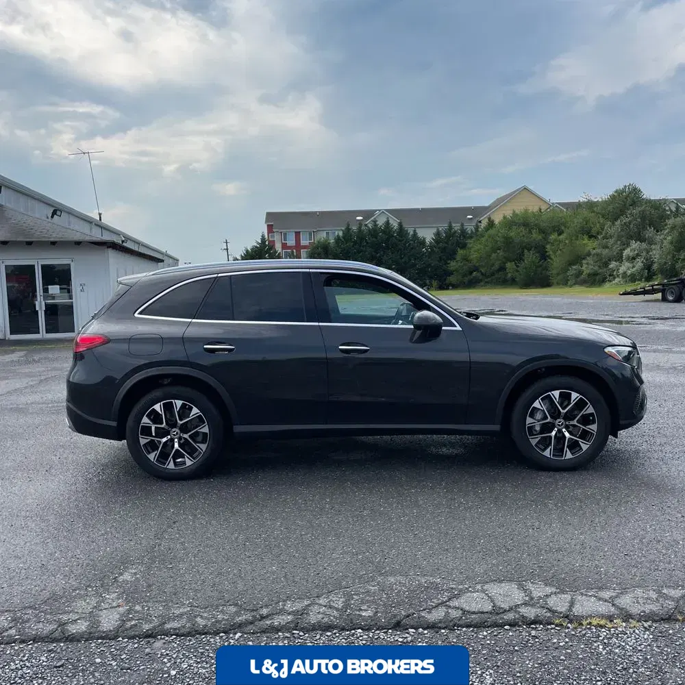 2025 Mercedes-Benz GLC GLC 350e 4MATIC