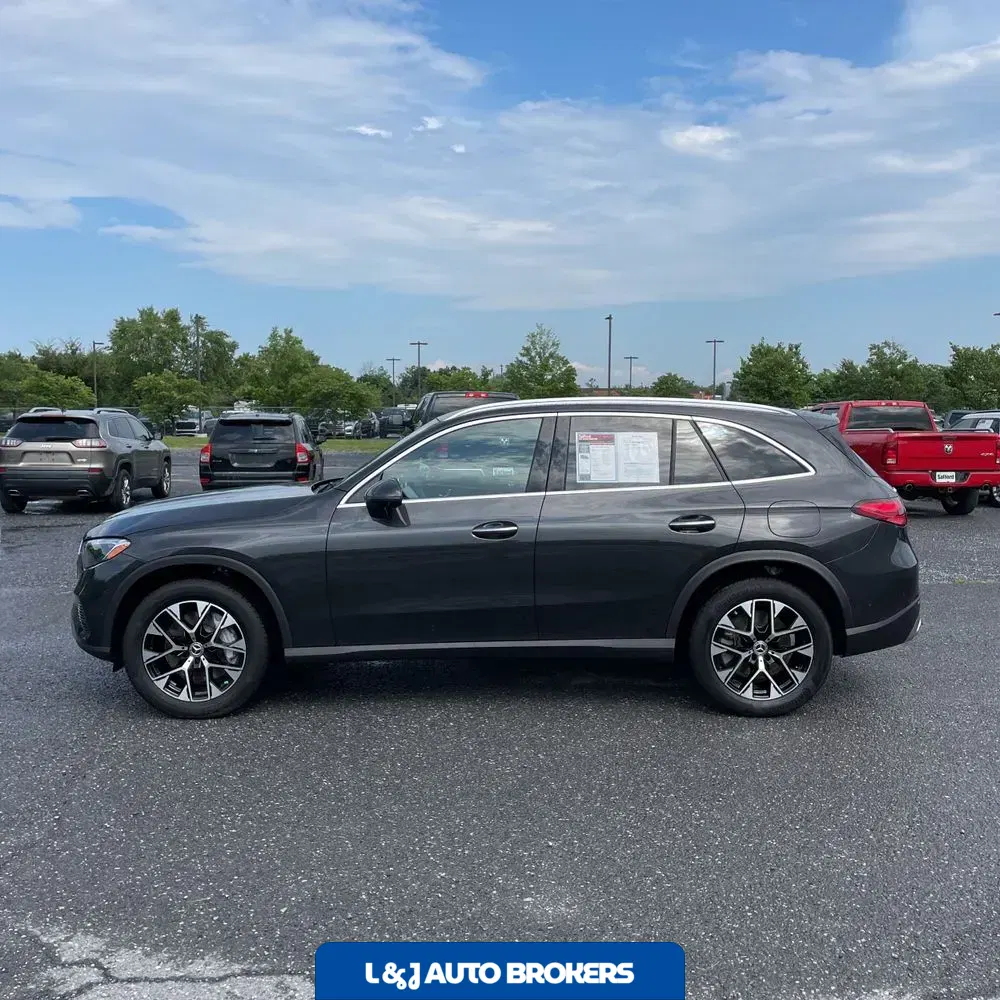 2025 Mercedes-Benz GLC GLC 350e 4MATIC