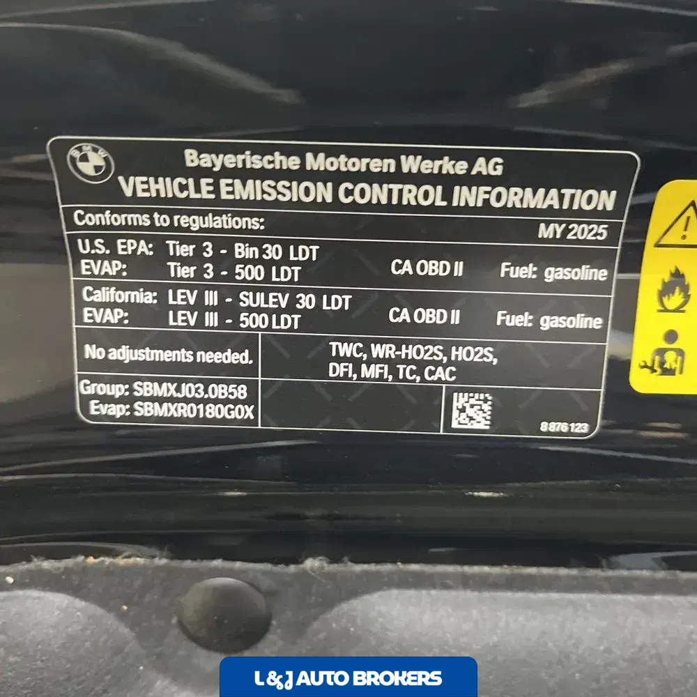 2025 BMW X6 XDrive40i