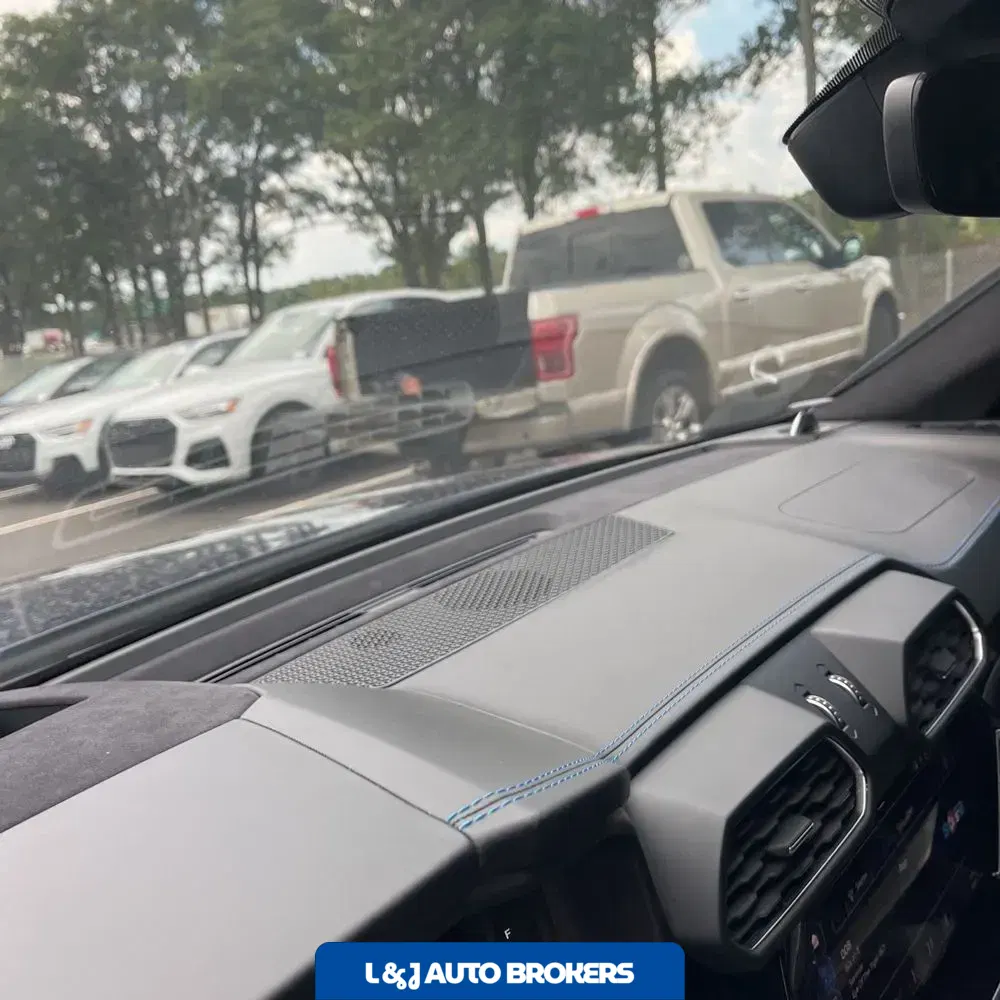 2021 Lamborghini Urus Base