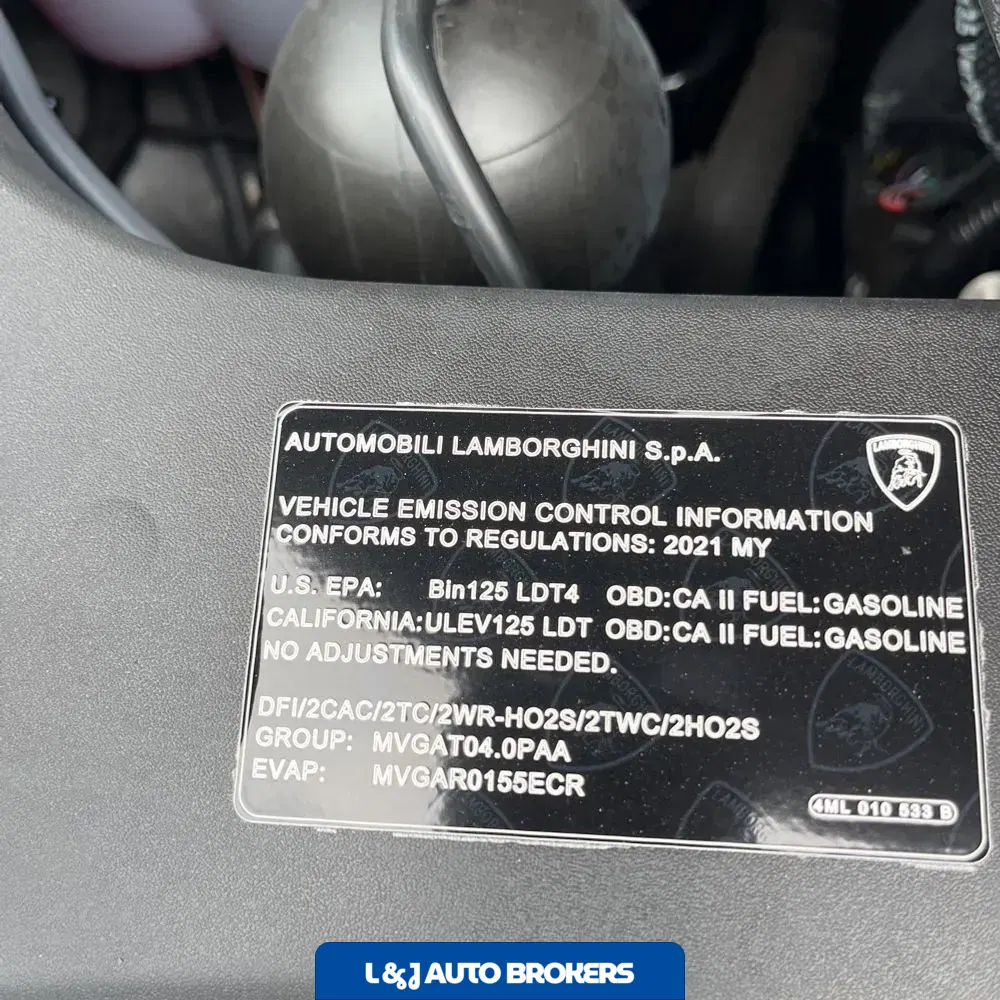 2021 Lamborghini Urus Base
