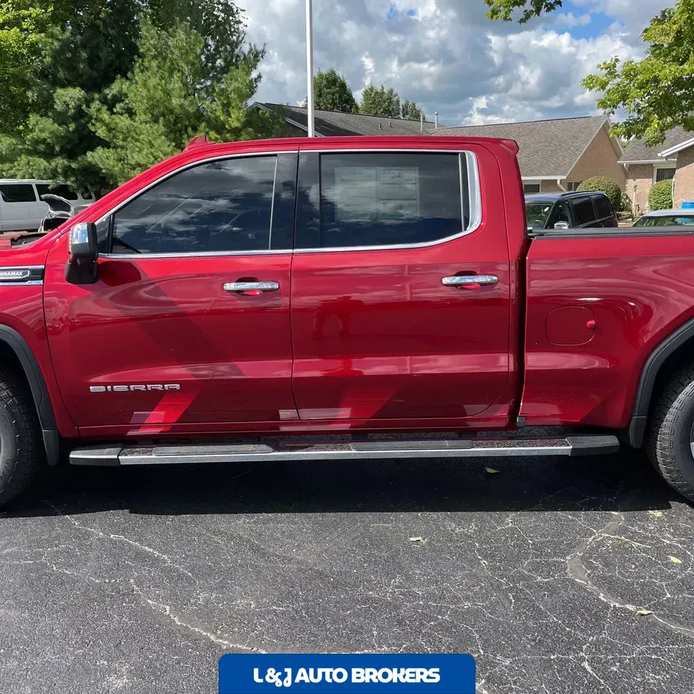 2024 GMC Sierra 1500 SLT