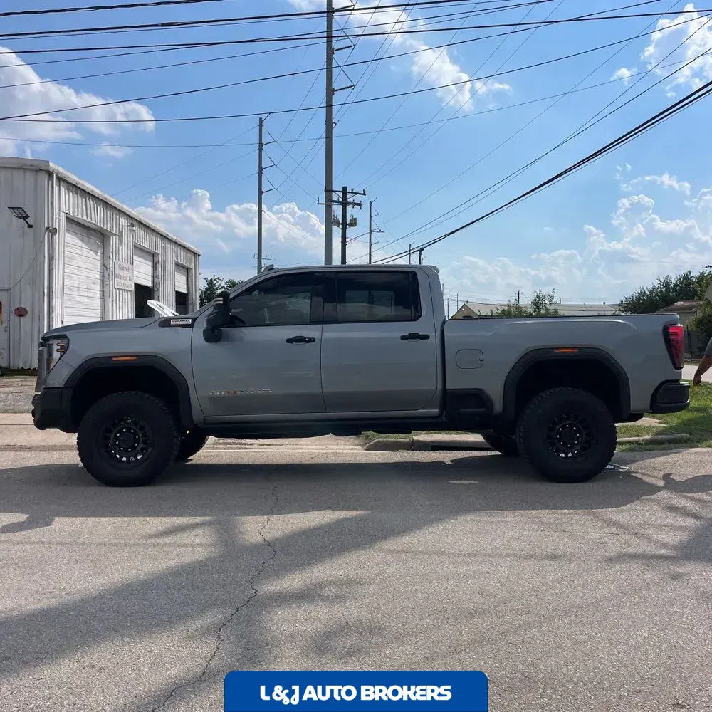 2024 GMC Sierra 2500HD AT4X