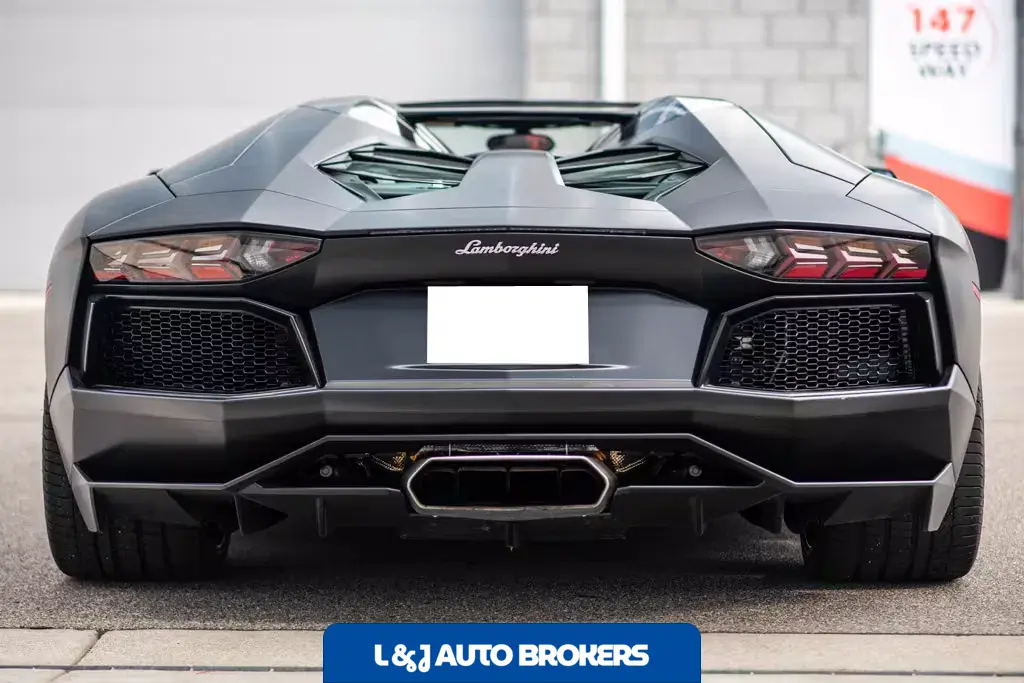 2015 Lamborghini Aventador Roadster